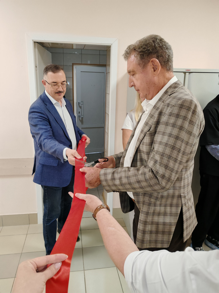 Открытие новой лаборатории в Великом Новгороде